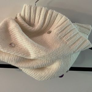 Hat/Scarf Set